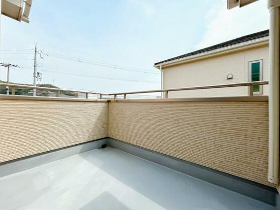 CREATOR: gd-jpeg v1.0 (using IJG JPEG v62), default quality