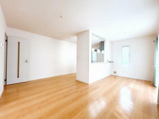 CREATOR: gd-jpeg v1.0 (using IJG JPEG v62), default quality