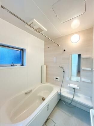 CREATOR: gd-jpeg v1.0 (using IJG JPEG v62), default quality