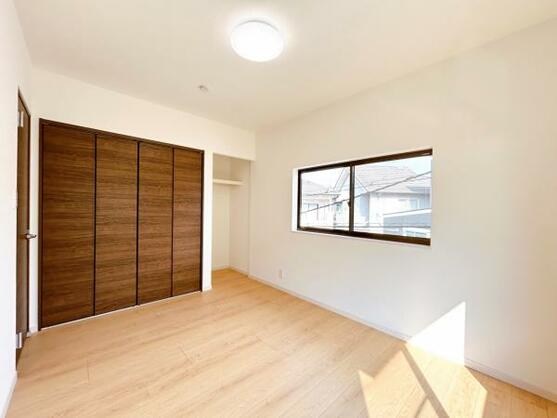 CREATOR: gd-jpeg v1.0 (using IJG JPEG v62), default quality