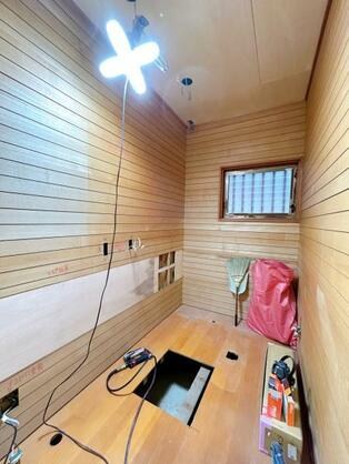 CREATOR: gd-jpeg v1.0 (using IJG JPEG v62), default quality