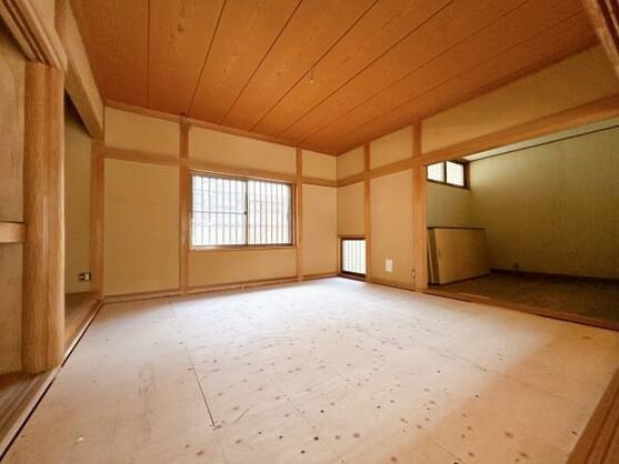 CREATOR: gd-jpeg v1.0 (using IJG JPEG v62), default quality