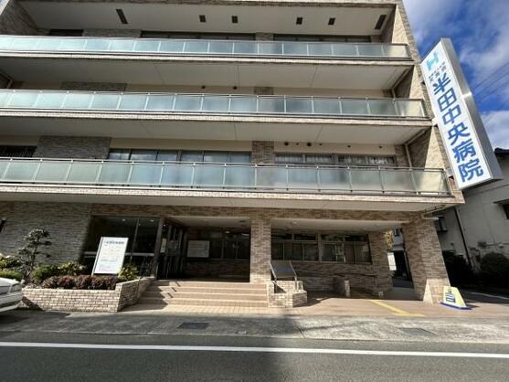 CREATOR: gd-jpeg v1.0 (using IJG JPEG v62), default quality