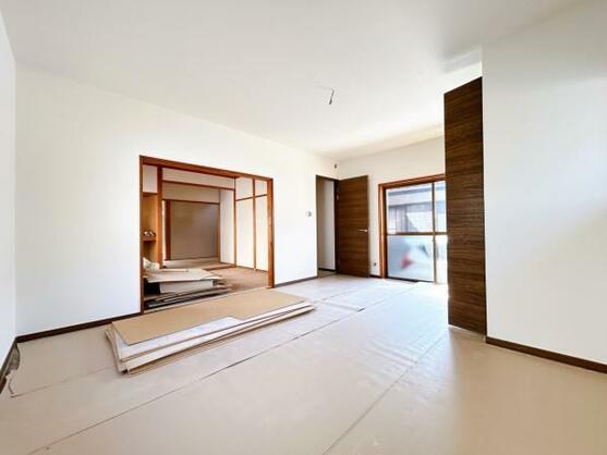 CREATOR: gd-jpeg v1.0 (using IJG JPEG v62), default quality