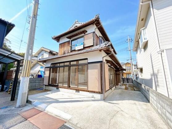 CREATOR: gd-jpeg v1.0 (using IJG JPEG v62), default quality