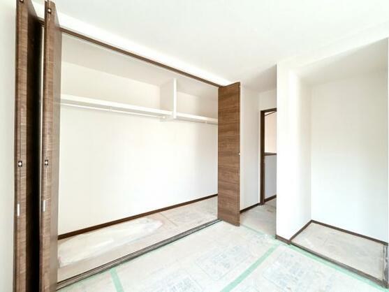 CREATOR: gd-jpeg v1.0 (using IJG JPEG v62), default quality