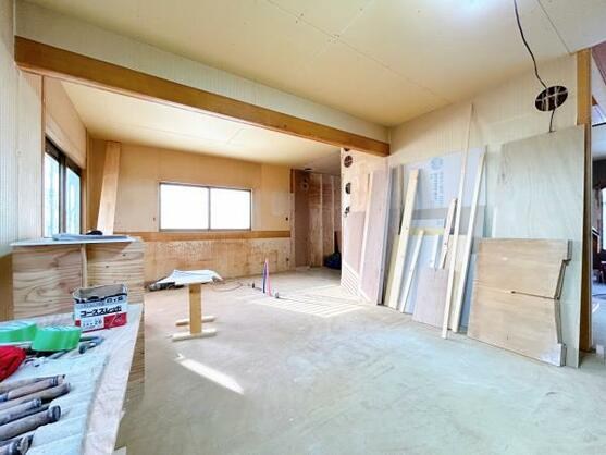 CREATOR: gd-jpeg v1.0 (using IJG JPEG v62), default quality