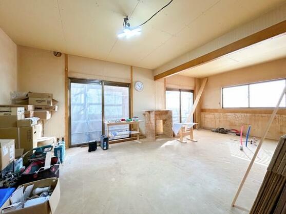 CREATOR: gd-jpeg v1.0 (using IJG JPEG v62), default quality