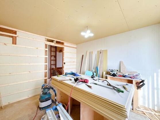 CREATOR: gd-jpeg v1.0 (using IJG JPEG v62), default quality