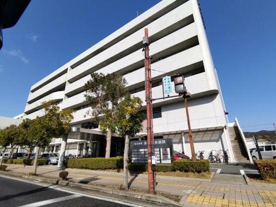 CREATOR: gd-jpeg v1.0 (using IJG JPEG v62), default quality