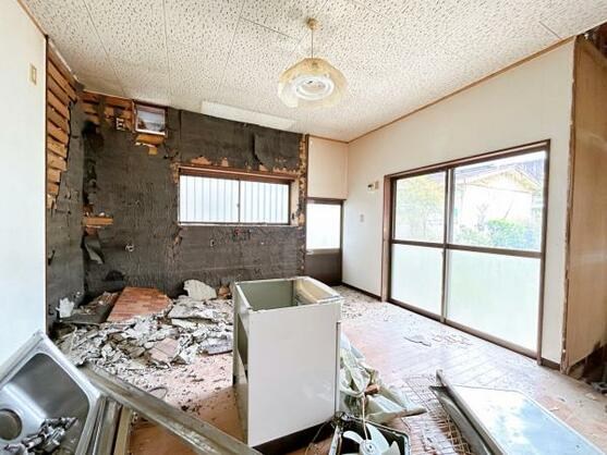 CREATOR: gd-jpeg v1.0 (using IJG JPEG v62), default quality