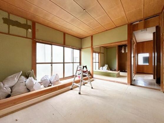 CREATOR: gd-jpeg v1.0 (using IJG JPEG v62), default quality