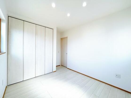 CREATOR: gd-jpeg v1.0 (using IJG JPEG v62), default quality