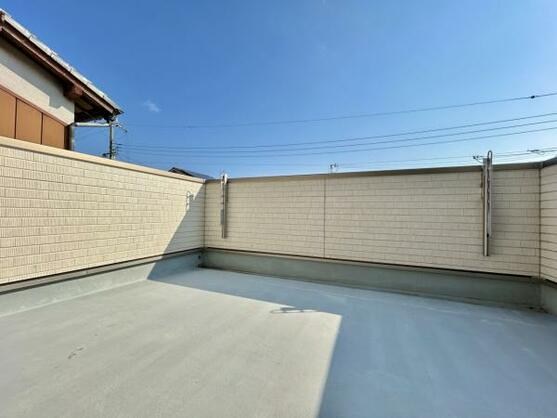 CREATOR: gd-jpeg v1.0 (using IJG JPEG v62), default quality