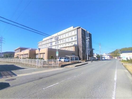 CREATOR: gd-jpeg v1.0 (using IJG JPEG v62), default quality