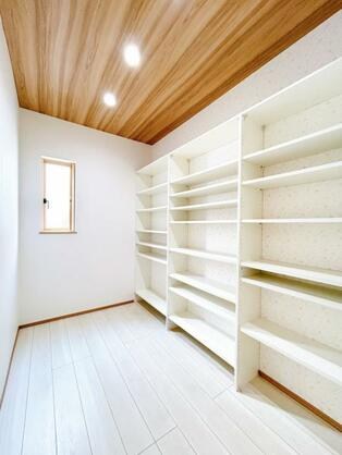 CREATOR: gd-jpeg v1.0 (using IJG JPEG v62), default quality