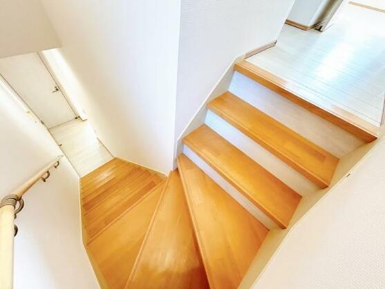 CREATOR: gd-jpeg v1.0 (using IJG JPEG v62), default quality