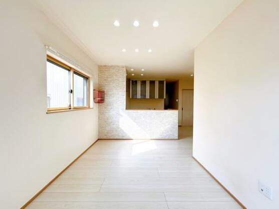 CREATOR: gd-jpeg v1.0 (using IJG JPEG v62), default quality