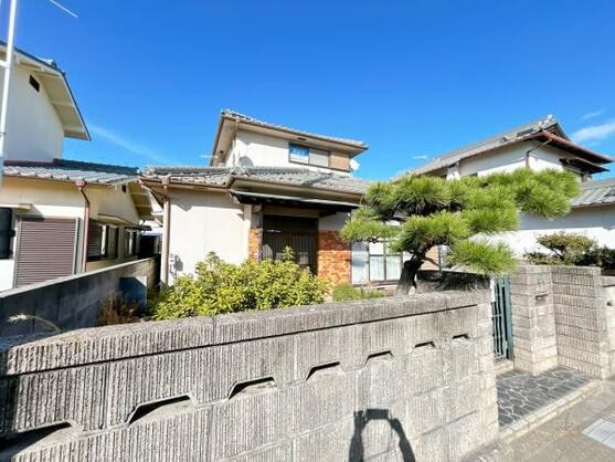 CREATOR: gd-jpeg v1.0 (using IJG JPEG v62), default quality