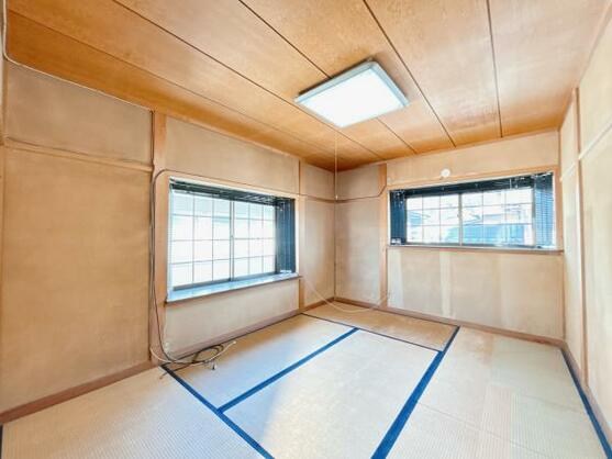 CREATOR: gd-jpeg v1.0 (using IJG JPEG v62), default quality