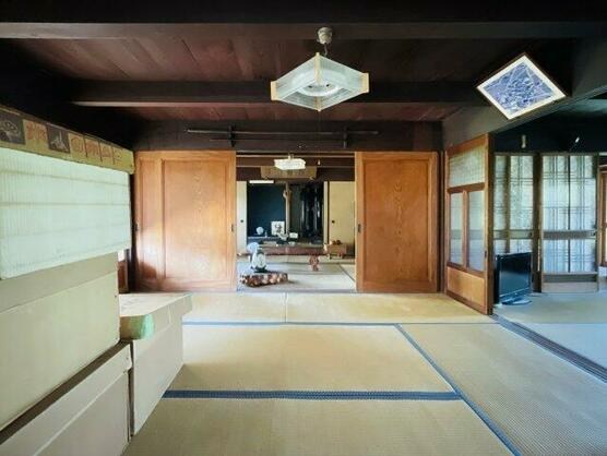 CREATOR: gd-jpeg v1.0 (using IJG JPEG v62), quality = 85