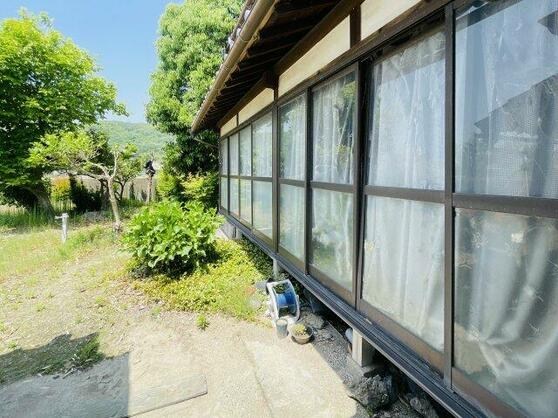 CREATOR: gd-jpeg v1.0 (using IJG JPEG v62), quality = 85