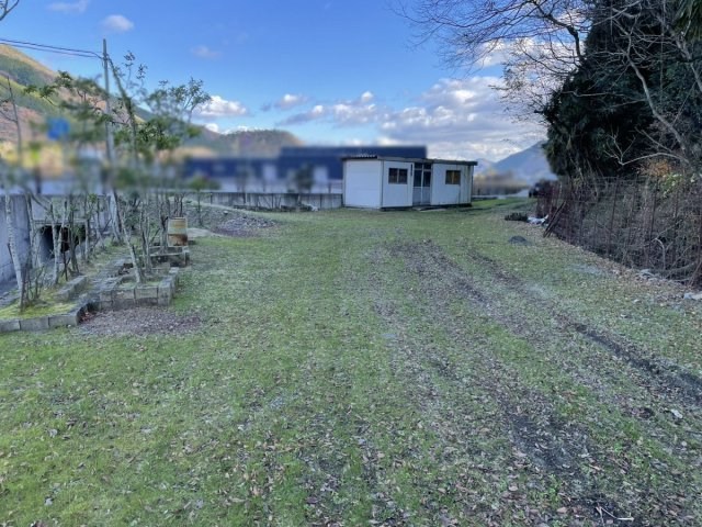 CREATOR: gd-jpeg v1.0 (using IJG JPEG v62), quality = 85