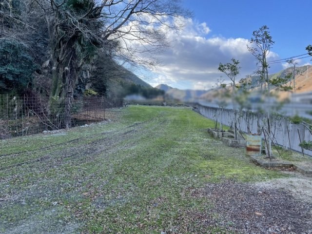 CREATOR: gd-jpeg v1.0 (using IJG JPEG v62), quality = 85