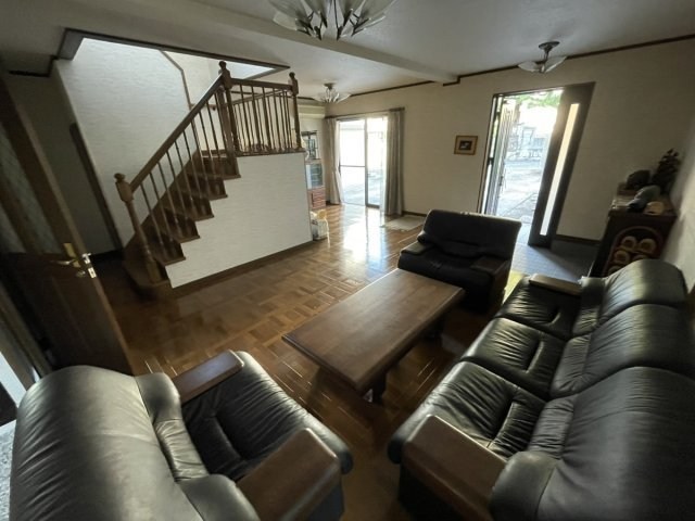 CREATOR: gd-jpeg v1.0 (using IJG JPEG v62), quality = 85