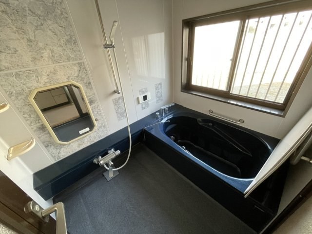 CREATOR: gd-jpeg v1.0 (using IJG JPEG v62), quality = 85