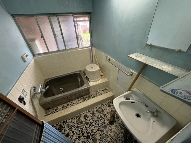 CREATOR: gd-jpeg v1.0 (using IJG JPEG v62), quality = 85