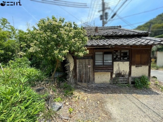 CREATOR: gd-jpeg v1.0 (using IJG JPEG v62), quality = 85