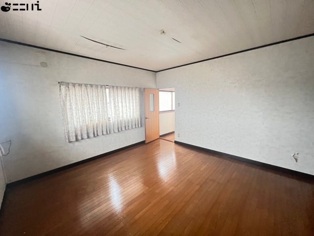 CREATOR: gd-jpeg v1.0 (using IJG JPEG v62), quality = 85