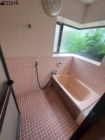 CREATOR: gd-jpeg v1.0 (using IJG JPEG v62), quality = 85