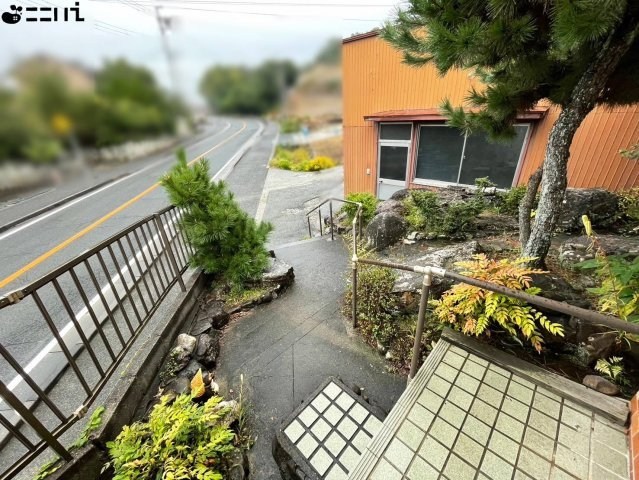 CREATOR: gd-jpeg v1.0 (using IJG JPEG v62), quality = 85