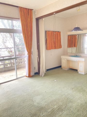 CREATOR: gd-jpeg v1.0 (using IJG JPEG v62), quality = 85