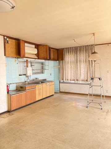 CREATOR: gd-jpeg v1.0 (using IJG JPEG v62), quality = 85