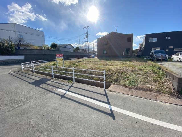 CREATOR: gd-jpeg v1.0 (using IJG JPEG v62), quality = 85