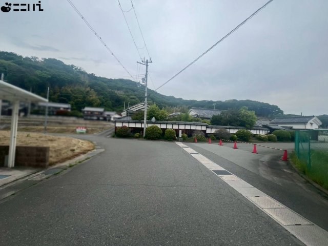 CREATOR: gd-jpeg v1.0 (using IJG JPEG v62), quality = 85