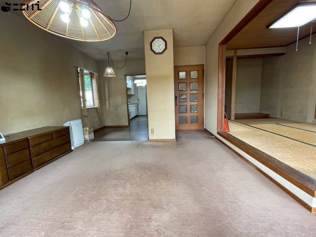 CREATOR: gd-jpeg v1.0 (using IJG JPEG v62), quality = 85