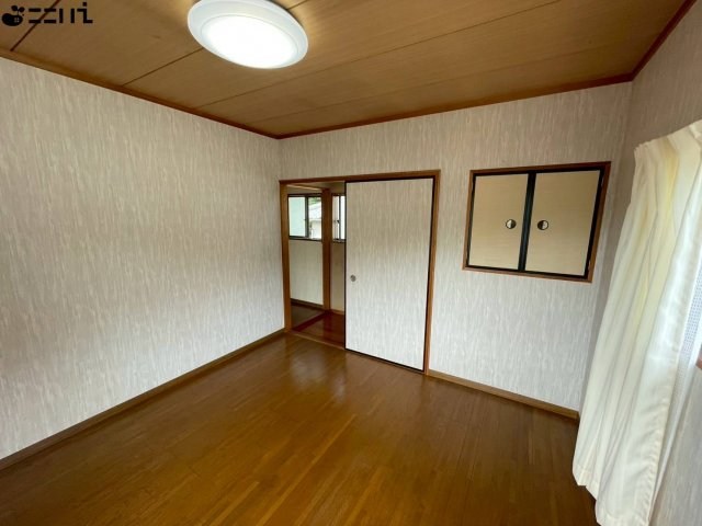 CREATOR: gd-jpeg v1.0 (using IJG JPEG v62), quality = 85