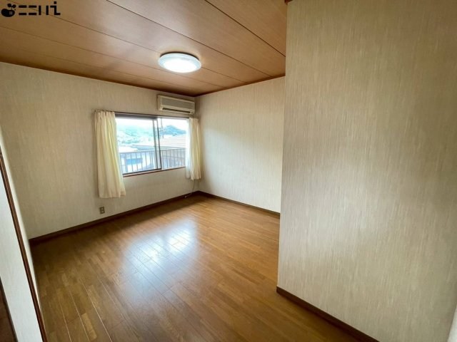 CREATOR: gd-jpeg v1.0 (using IJG JPEG v62), quality = 85