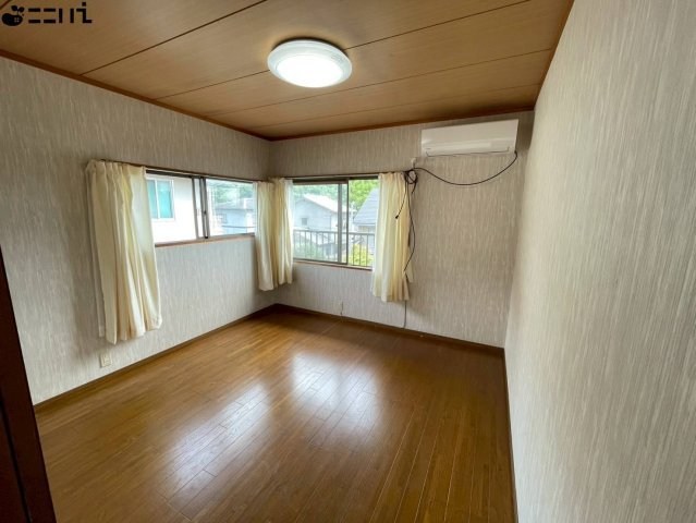 CREATOR: gd-jpeg v1.0 (using IJG JPEG v62), quality = 85