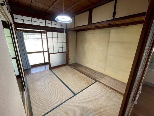 CREATOR: gd-jpeg v1.0 (using IJG JPEG v62), quality = 85