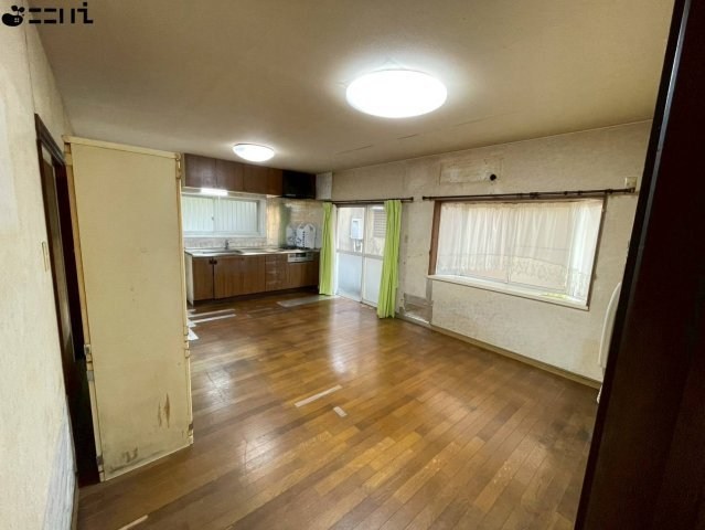 CREATOR: gd-jpeg v1.0 (using IJG JPEG v62), quality = 85