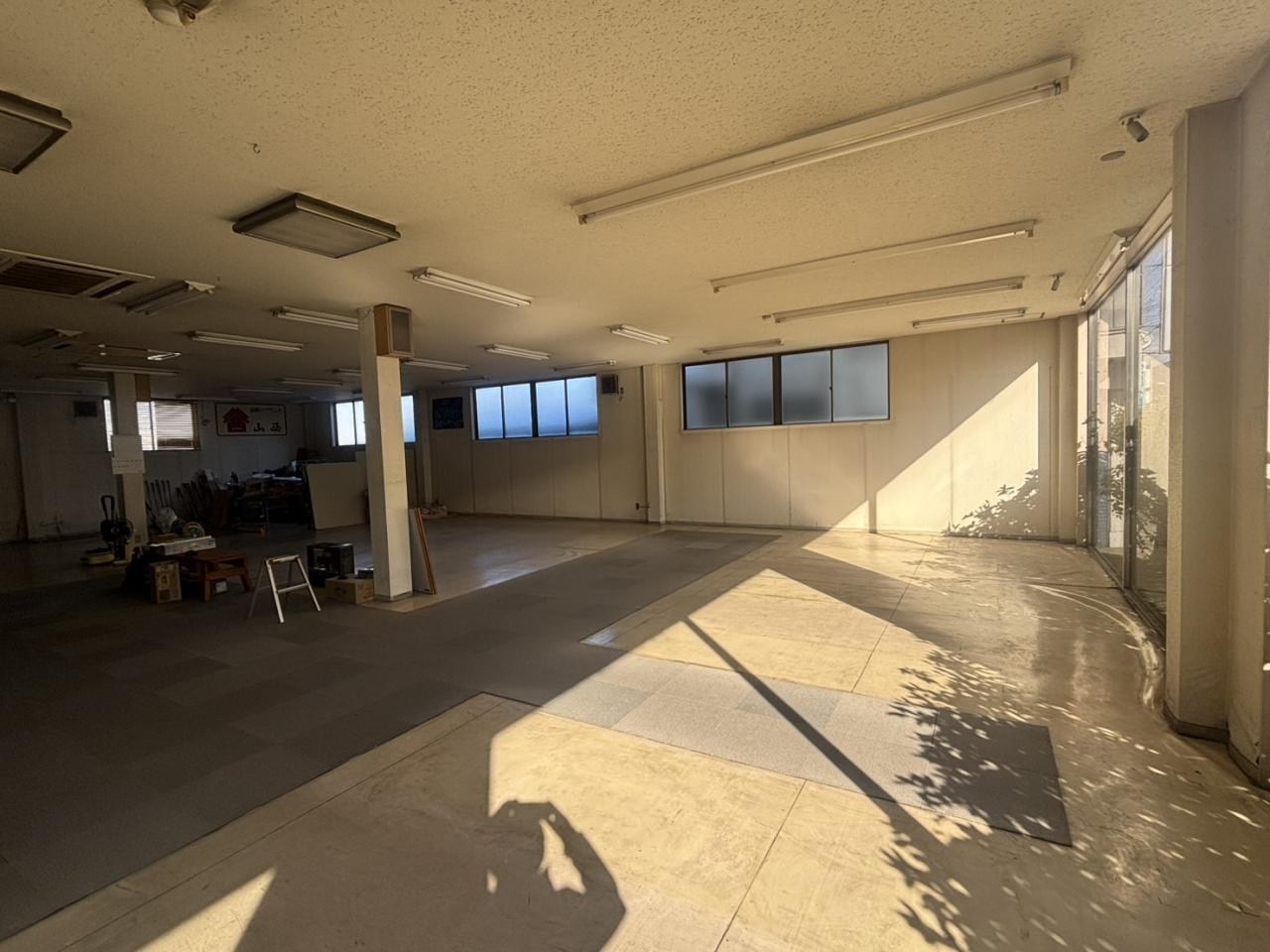 CREATOR: gd-jpeg v1.0 (using IJG JPEG v62), default quality