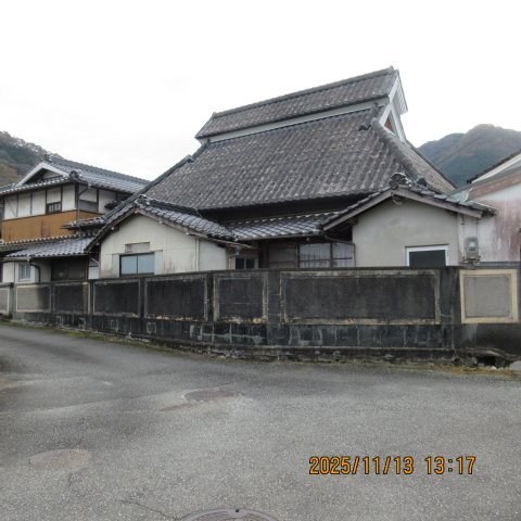 CREATOR: gd-jpeg v1.0 (using IJG JPEG v62), quality = 85