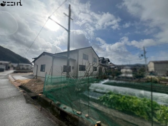 CREATOR: gd-jpeg v1.0 (using IJG JPEG v62), quality = 85