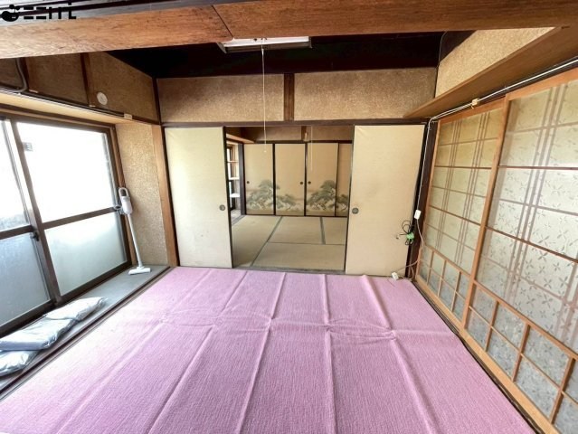 CREATOR: gd-jpeg v1.0 (using IJG JPEG v62), quality = 85