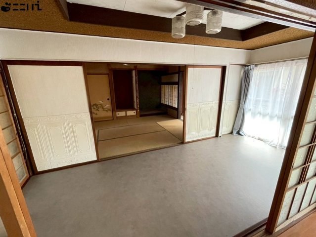 CREATOR: gd-jpeg v1.0 (using IJG JPEG v62), quality = 85